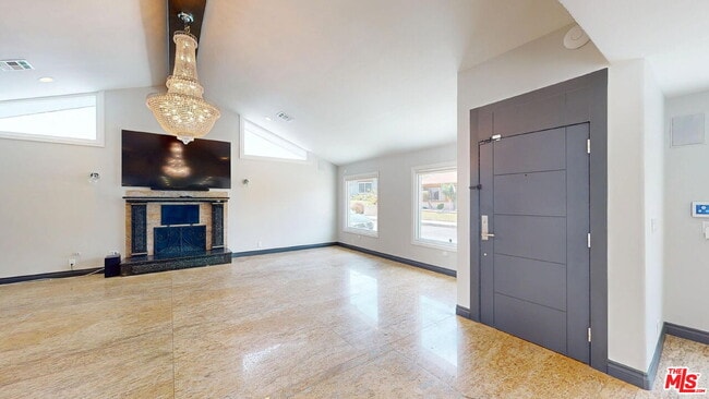 Building Photo - 4272 Don Jose Dr