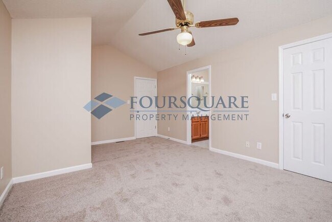 Building Photo - Charming Raleigh Home with Open Floor Plan, Fireplace & Back Deck