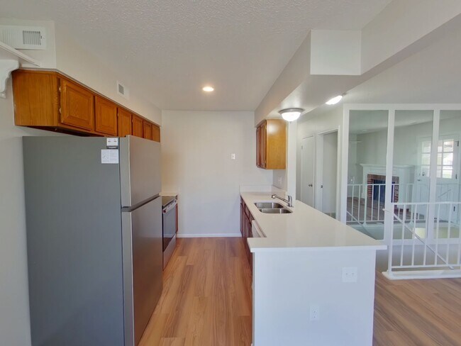 Building Photo - 3BR Renovated Townhome Rental - Receive ONE-MONTH FREE RENT with a 13-month lease!