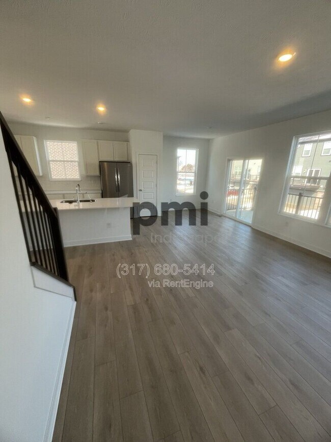 Building Photo - 4895 Gilet Dr