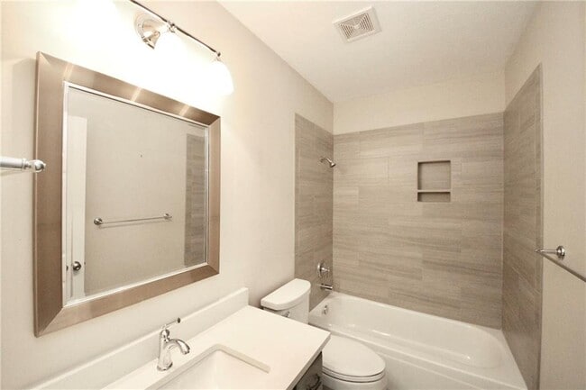 Building Photo - 8910 Marybank Dr