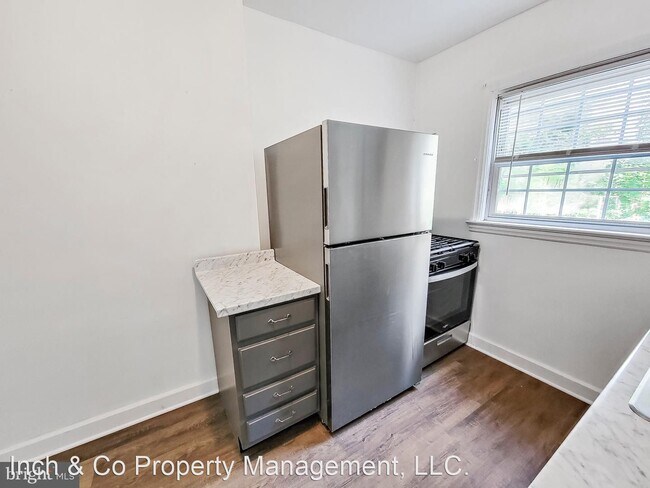 Building Photo - 3 br, 1 bath House - 337 Kurtz Ave