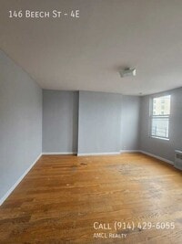 Building Photo - 146 Beech St