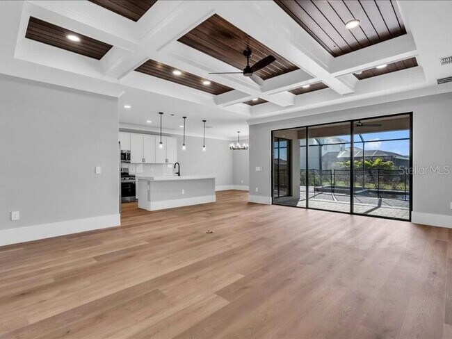 Building Photo - 15254 Sea Salt Wy