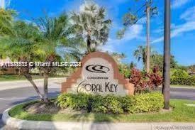 Building Photo - 3340 Pinewalk Dr N