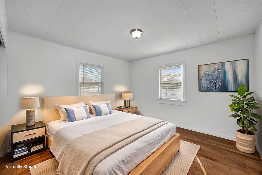 Building Photo - 2324 Langdon Farm Rd