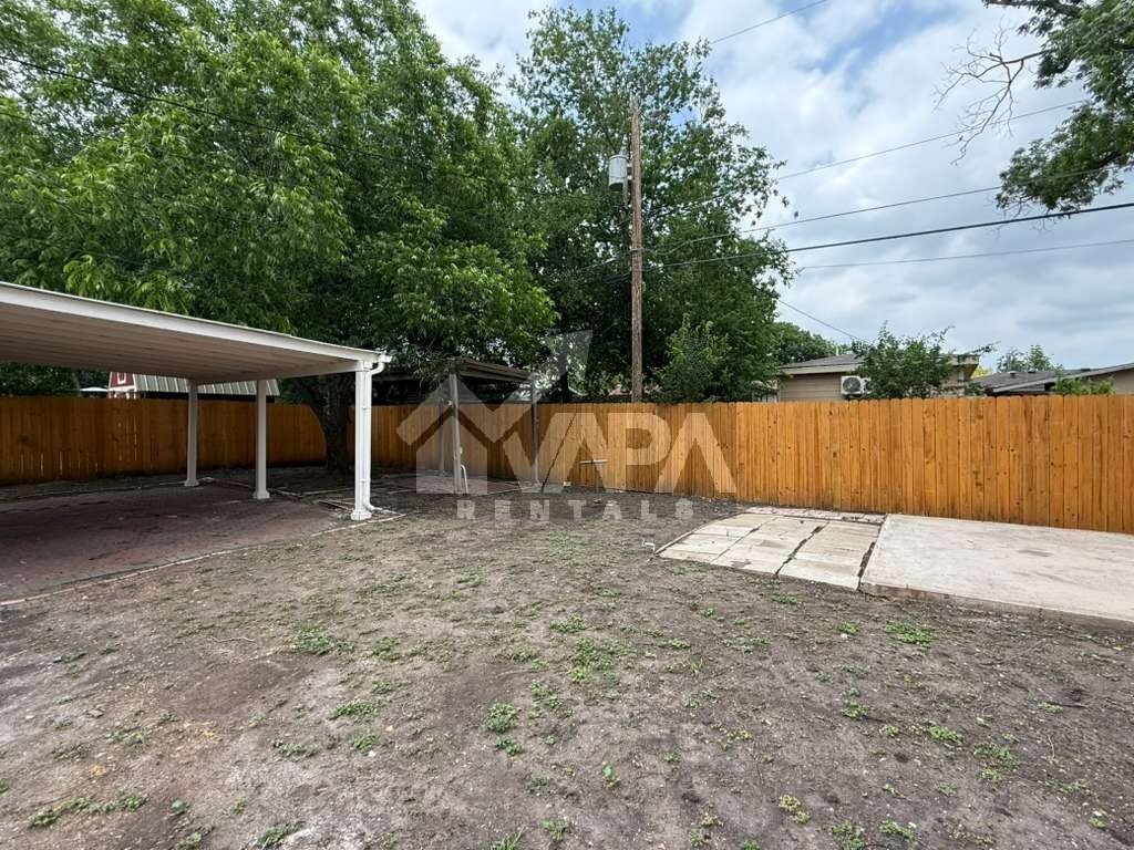 Building Photo - 407 Creath Pl