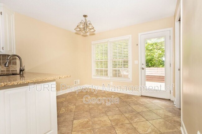Building Photo - 2443 Doubletree Dr NW