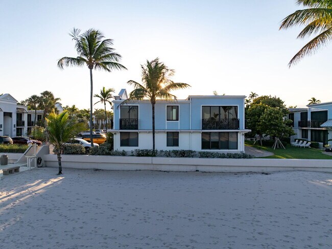 Building Photo - 1680 S Ocean Ln