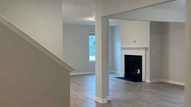 Building Photo - 730 Winged Seed Rd