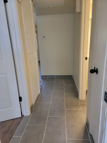 Building Photo - 628 E Drachman St