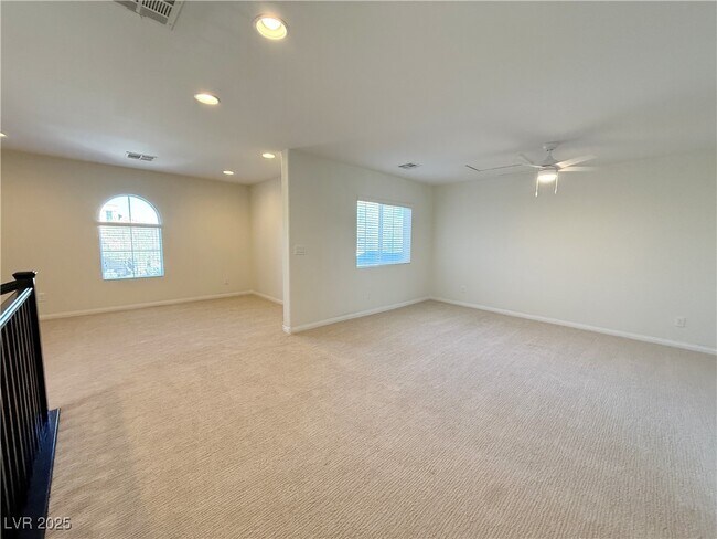 Building Photo - 7769 Britton Rose Dr