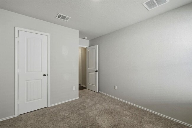 Building Photo - 15204 Siberian Elm Ln
