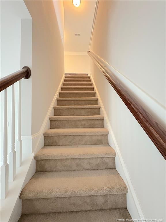 Building Photo - 74 Torrington Ridge