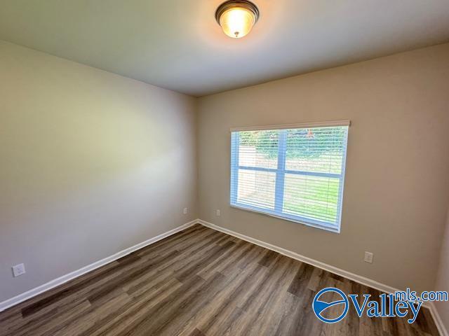 Building Photo - 121 Foster Wy Dr