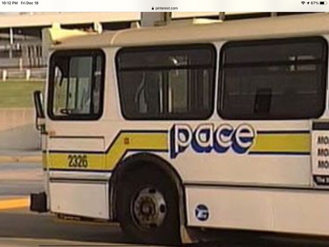 Building Photo - 5950 Oakwood Dr