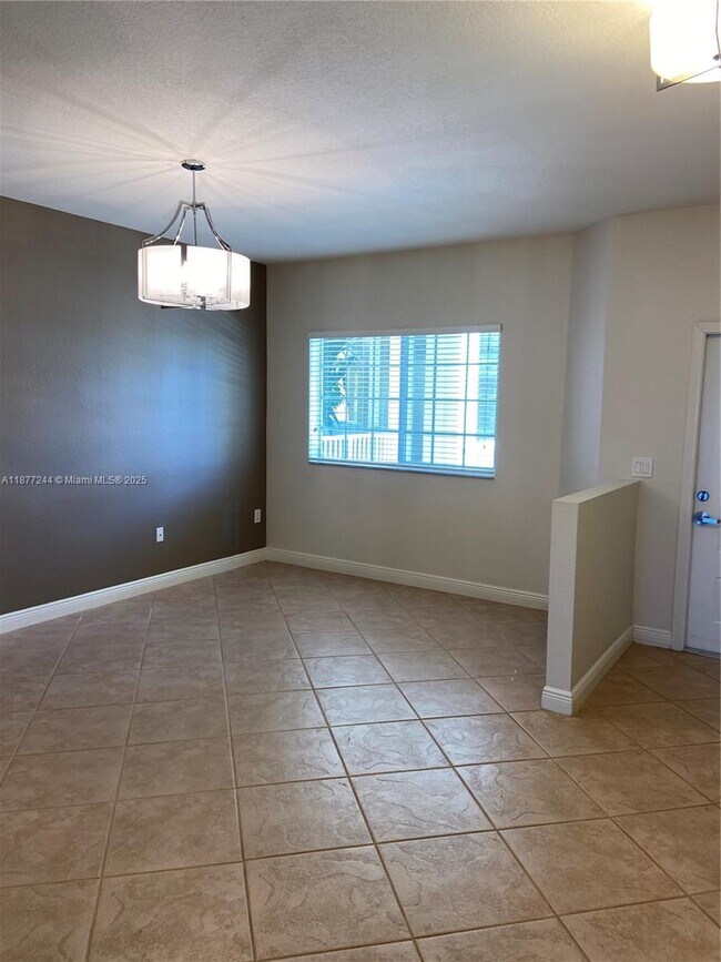 Building Photo - 10700 NW 66th St