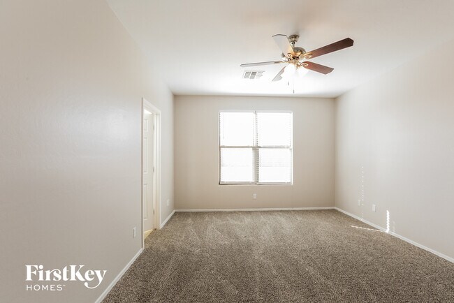Building Photo - 2155 W Desert Seasons Dr
