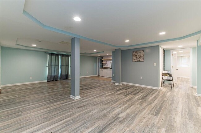 Building Photo - 3873 Princess Ct