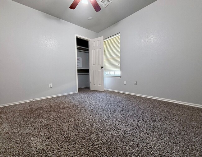 Building Photo - Beautiful 3BD 2BA Home in Moore!!