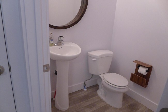 Building Photo - 1779 W Dalmeny Way