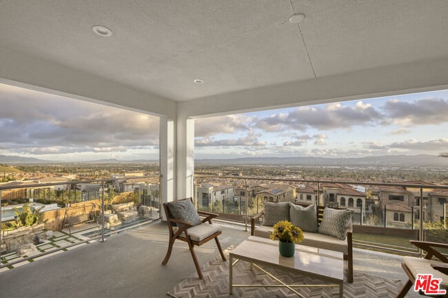 Building Photo - 20248 Willoughby Ln