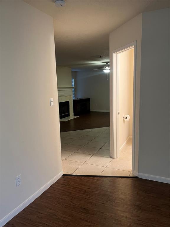 Building Photo - 302 Inverness Dr
