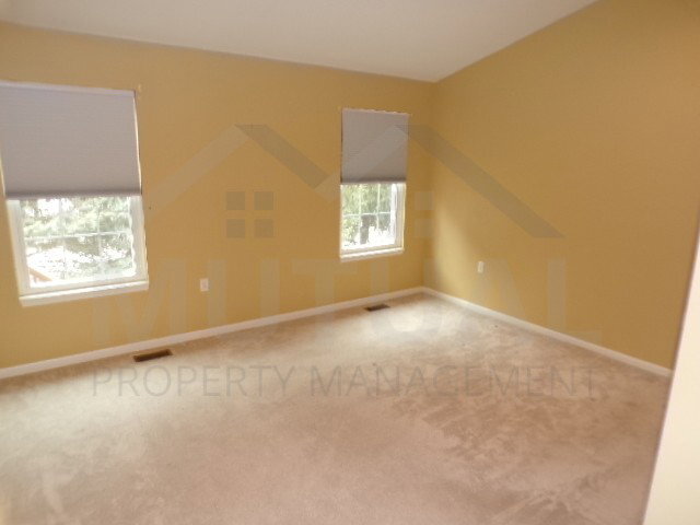 Building Photo - 6575 Cortland Ave