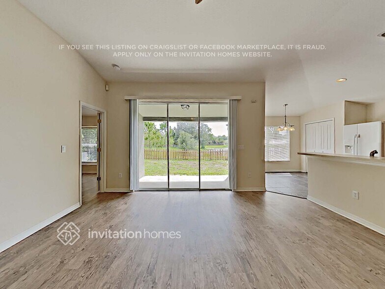 Building Photo - 6815 Monarch Park Dr