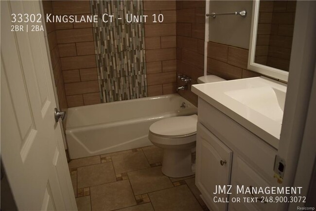 Building Photo - BEAUTIFUL FARMINGTON REMODELED 2 BED/ 2 BATH!