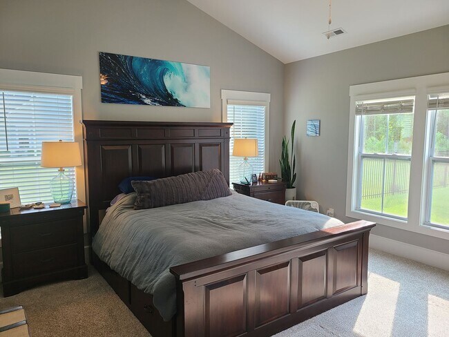 Building Photo - Gorgeous 4 Bedroom, 2.5 bath in Summerhouse community - Holly Ridge