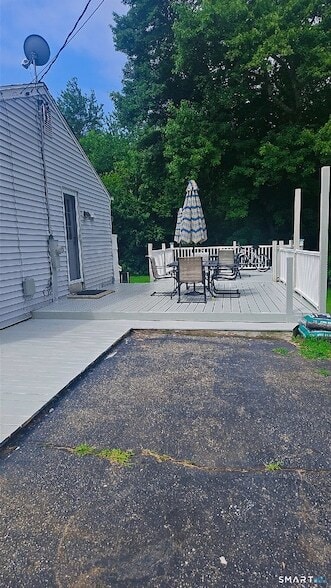Building Photo - 43 Riverview Rd