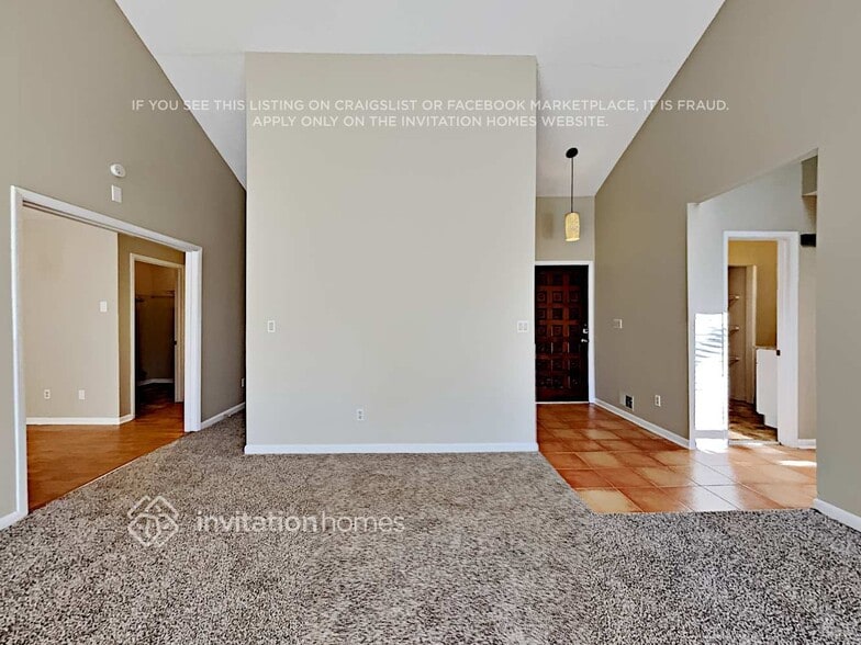 Building Photo - 125 S Falcon Bluff