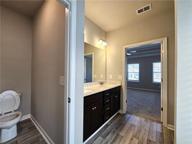 Building Photo - 1561 Winding Rdg Trl