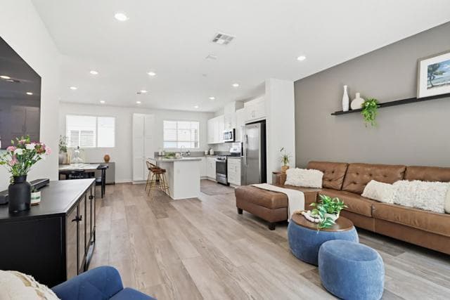 Building Photo - 1980 Affinity Ln