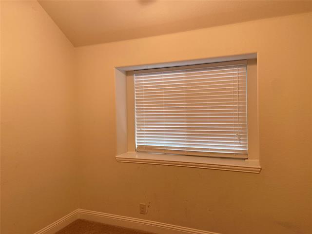 Building Photo - 517 Kelvington Dr