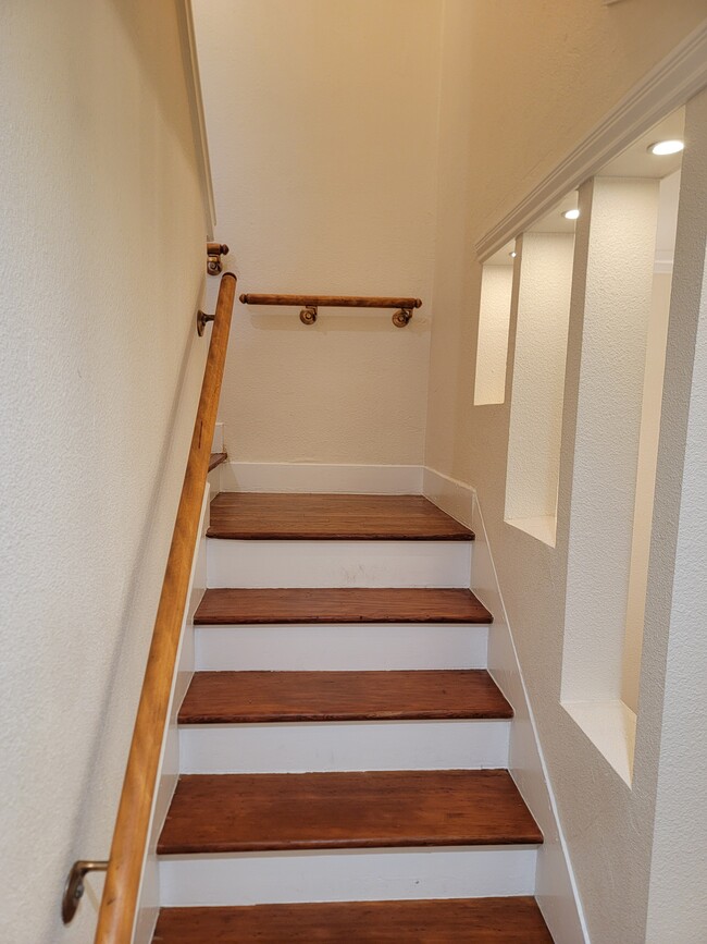 Building Photo - 3540 M St