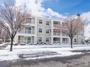 Building Photo - Beautiful Daybreak Condo