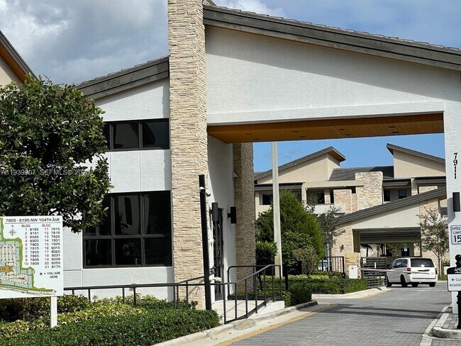 Building Photo - 7915 NW 104th Ave