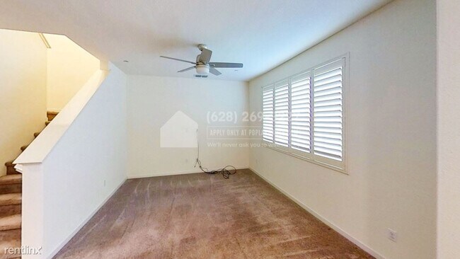 Building Photo - 3 br, 2.5 bath House - 3232 Bridgeway Drive -