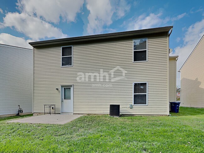 Building Photo - 439 Wellsleyglen Dr