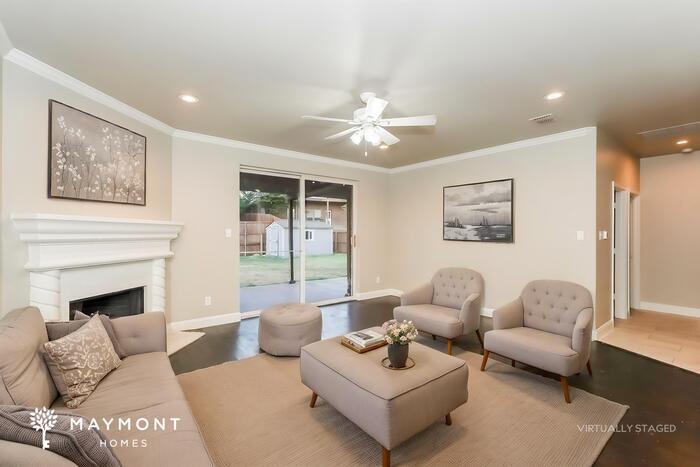 Building Photo - 1658 Stetson Dr