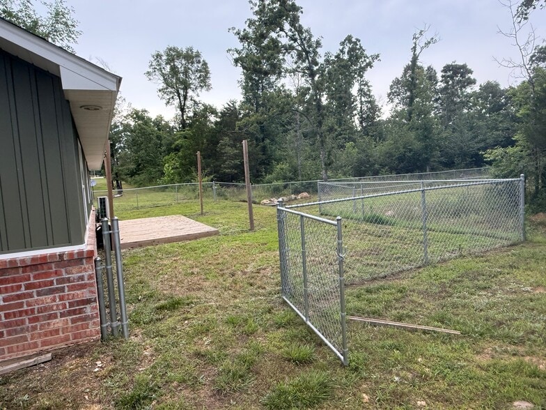 Building Photo - 88 Rustic Ln