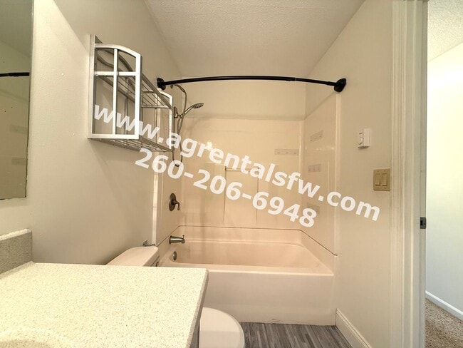 Building Photo - 5705 Graber Dr