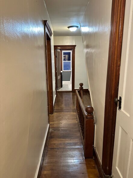 Building Photo - 17 Washington St