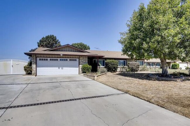 4793 Horseshoe Lane, Jurupa Valley, CA, 92509 - 4793 Horseshoe Ln ...