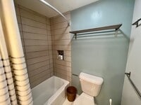 Building Photo - 3 Bedroom 2 Bathroom - Fully Furnished - Mid Century Modern