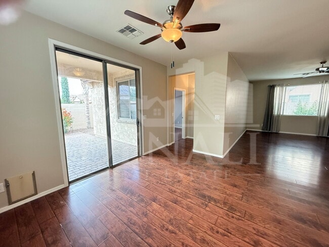 Building Photo - 1737 W Seagull Ct