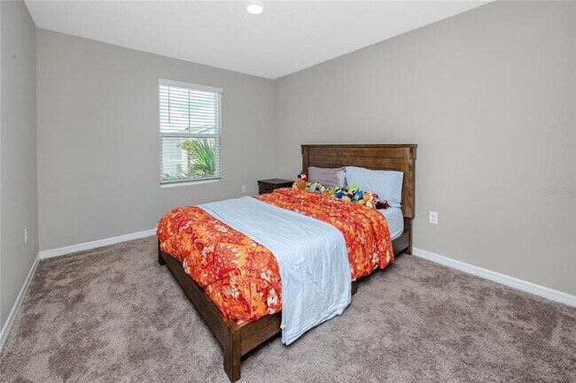 Building Photo - 5556 Summer Sunset Dr