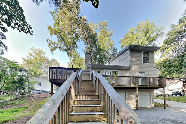 Building Photo - 95 Pine Ferry Dr NW